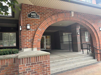 312-6815 188 Street - 3