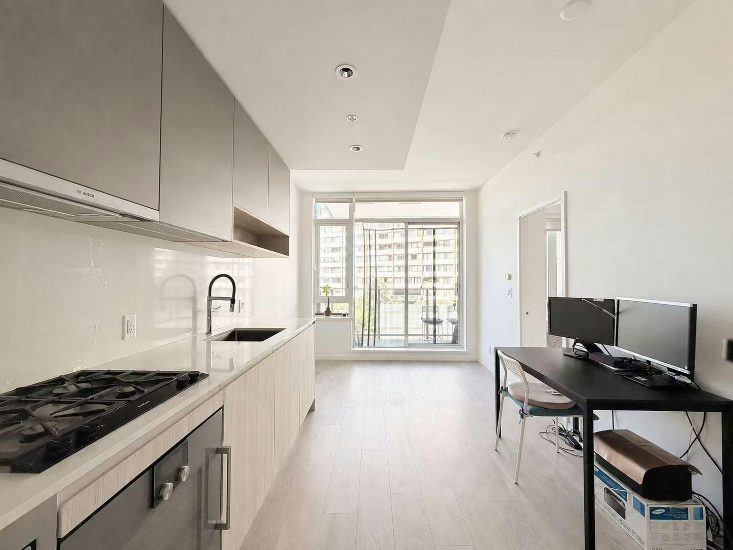 208-6600 Minoru Blvd, Richmond, BC, V6Y 0N3 - 2