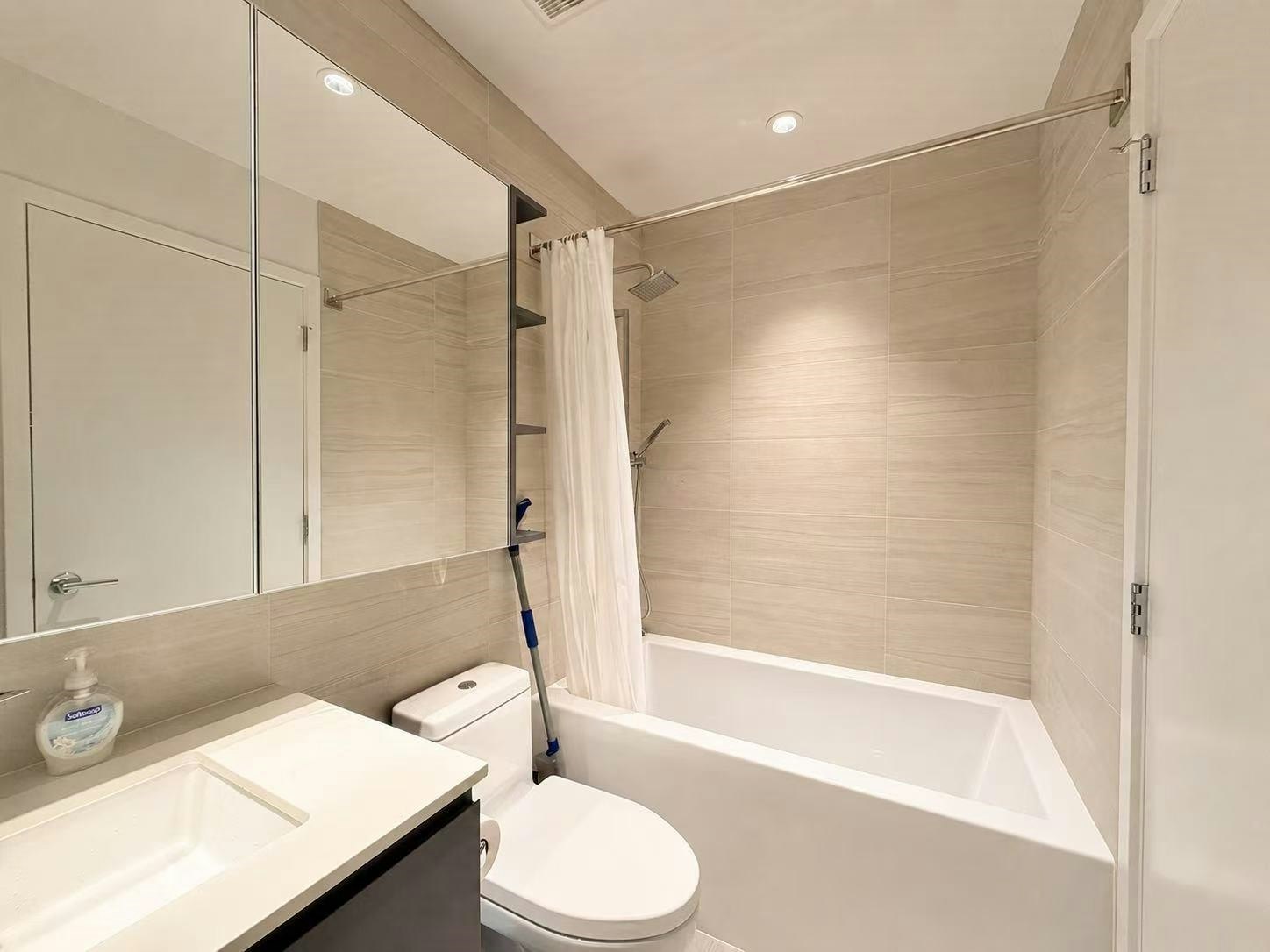 208-6600 Minoru Blvd, Richmond, BC, V6Y 0N3 - 6