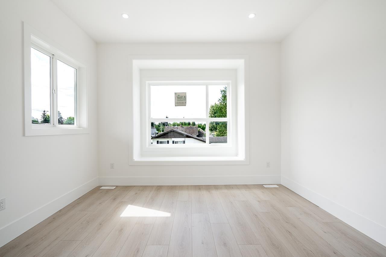 UPPER B-45945 Lewis Avenue, Chilliwack, BC, V2P 3C3 - 14