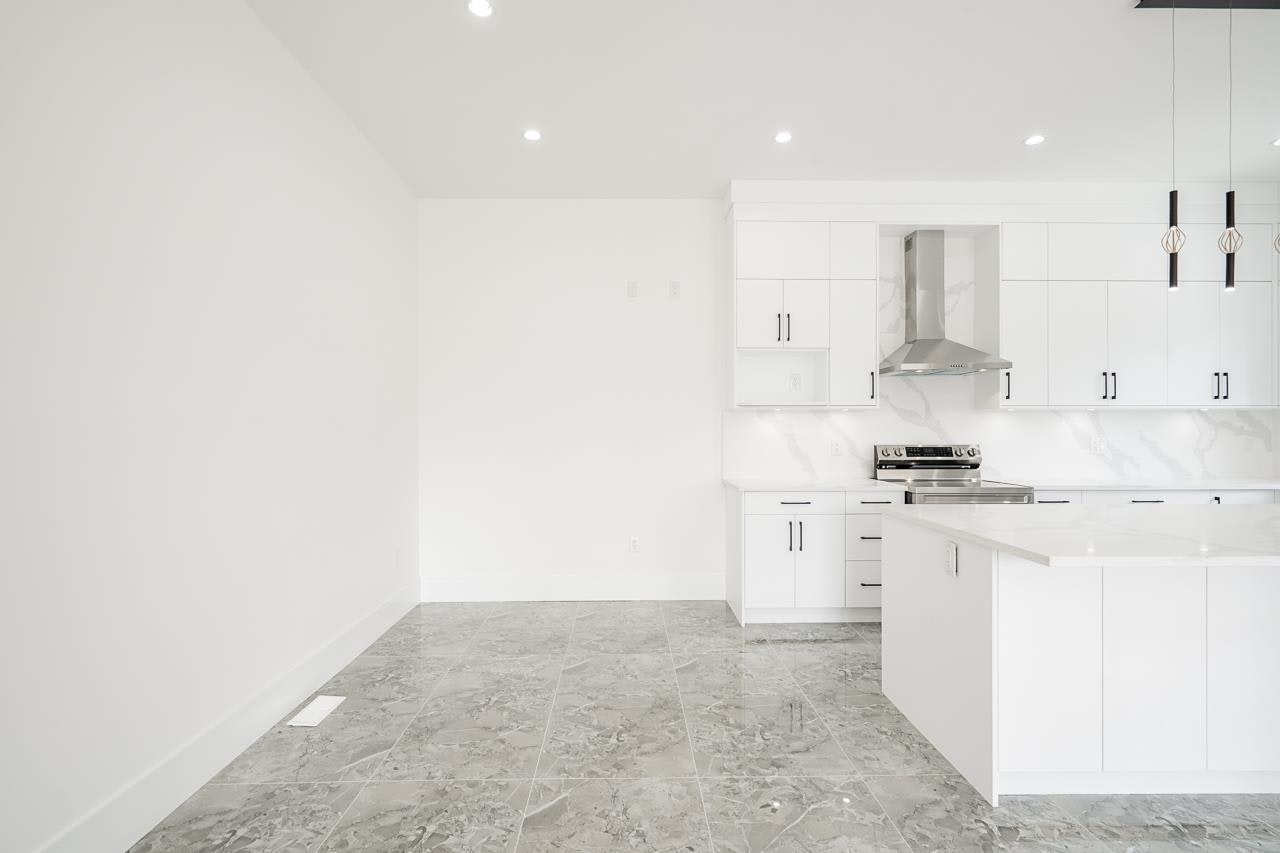 UPPER B-45945 Lewis Avenue, Chilliwack, BC, V2P 3C3 - 8