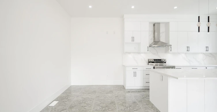UPPER B-45945 Lewis Avenue, Chilliwack, BC, V2P 3C3 - 8