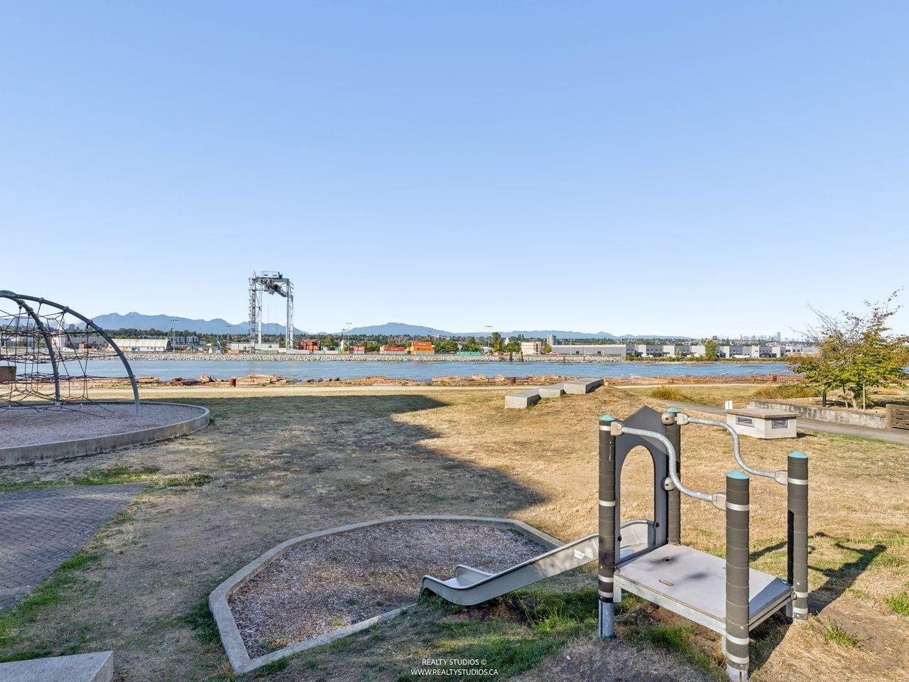24-10133 River Drive, Richmond, BC, V6X 0K8 - 34