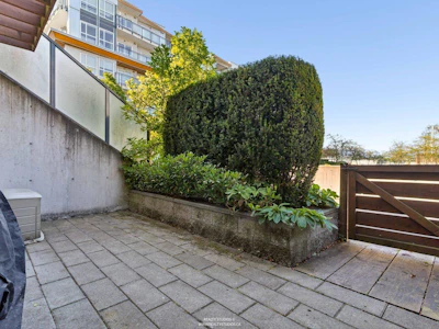 24-10133 River Drive - 4