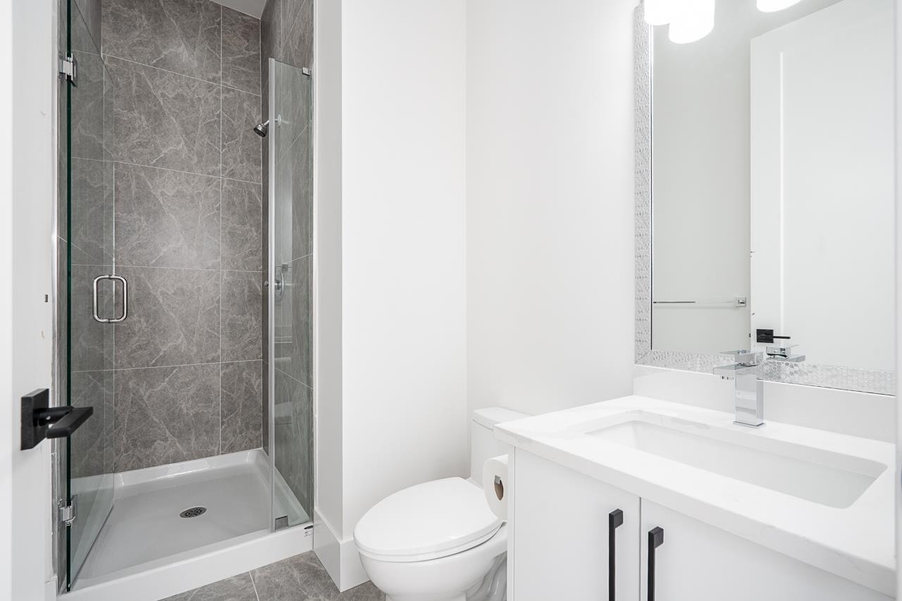 LOWER B-45945 Lewis Avenue, Chilliwack, BC, V2P 3C3 - 4