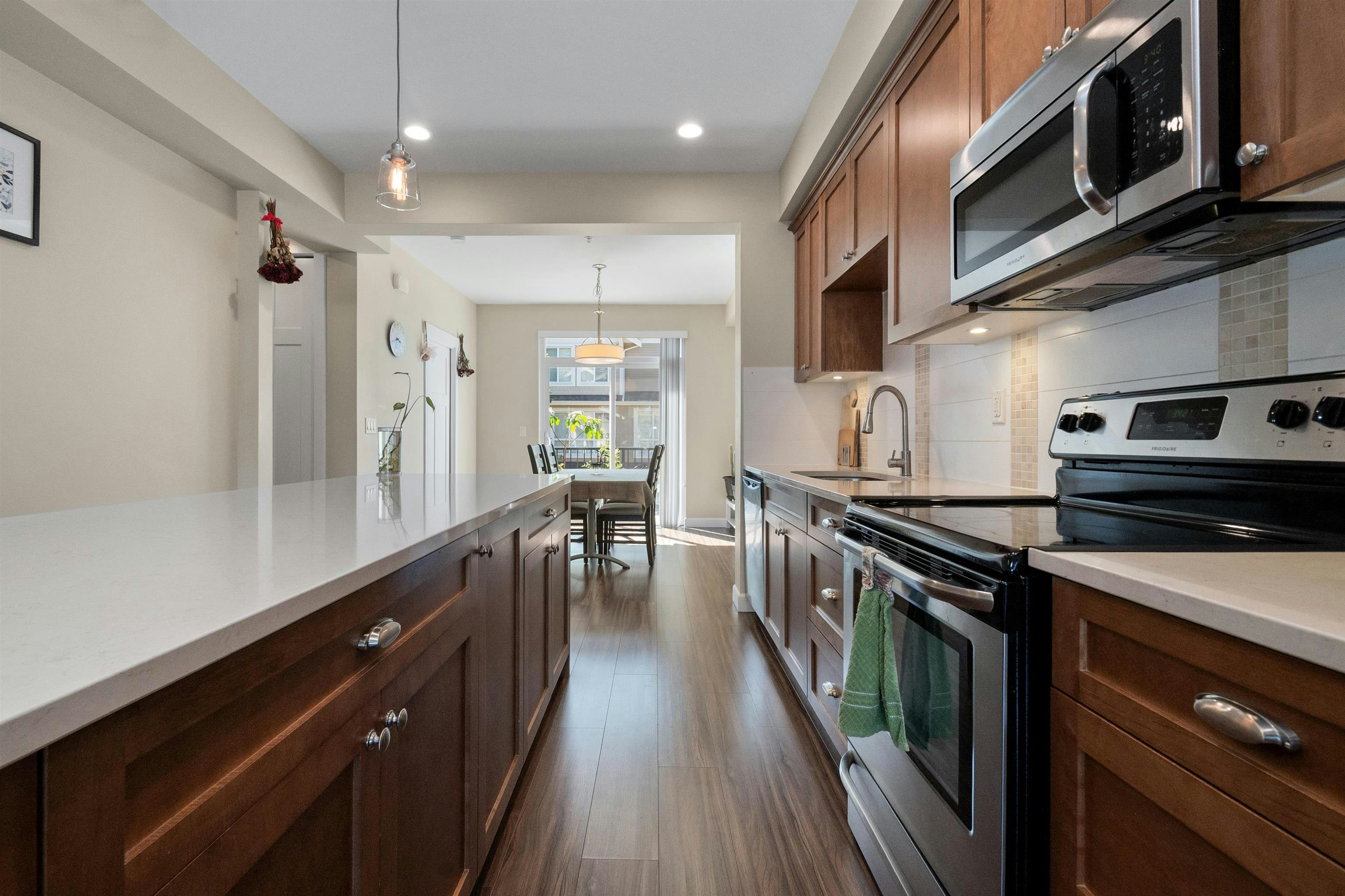 56-7059 210 Street, Langley, BC, V2Y 0T2