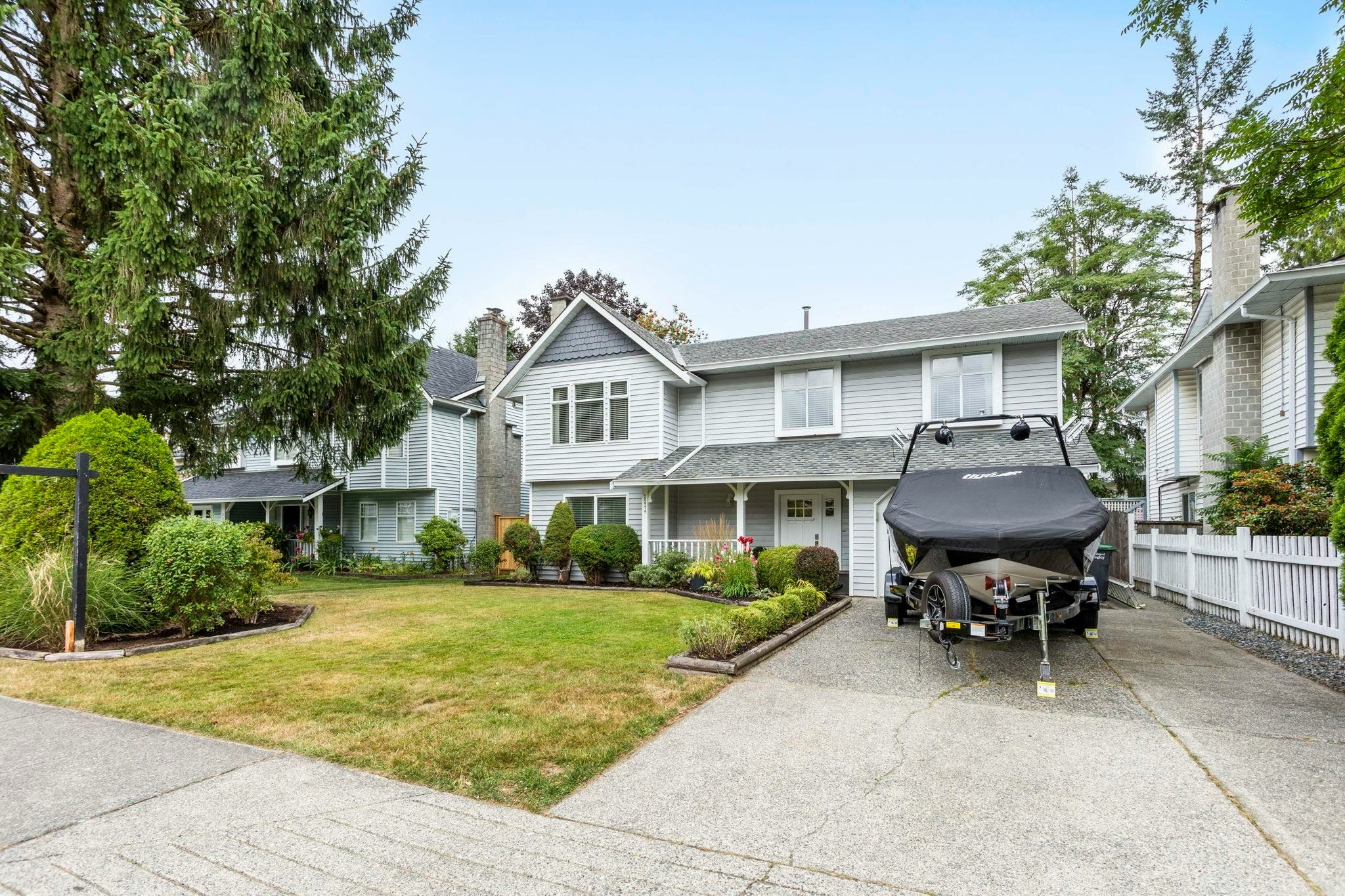 20979 93 Avenue - 2