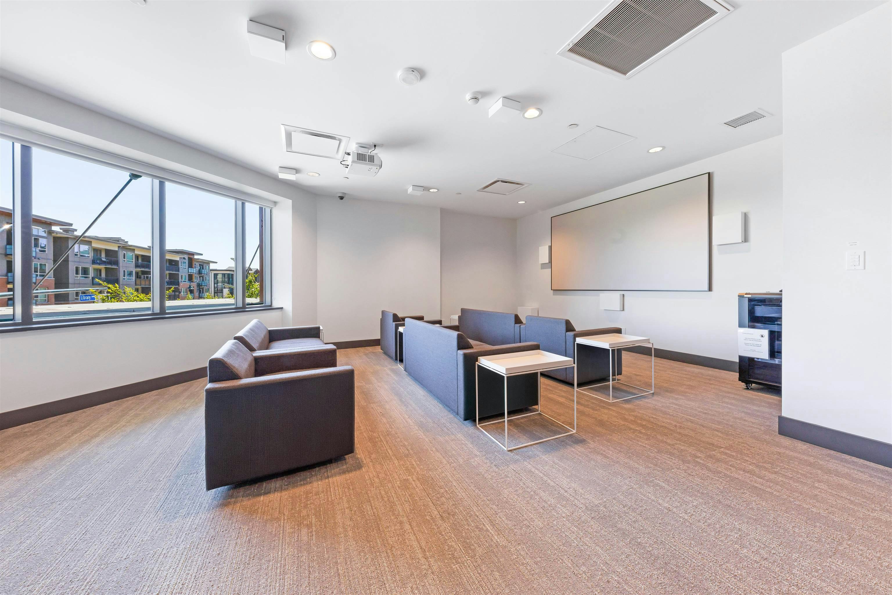 305-2707 Library Lane, North Vancouver, BC, V7J 0C6 - 24