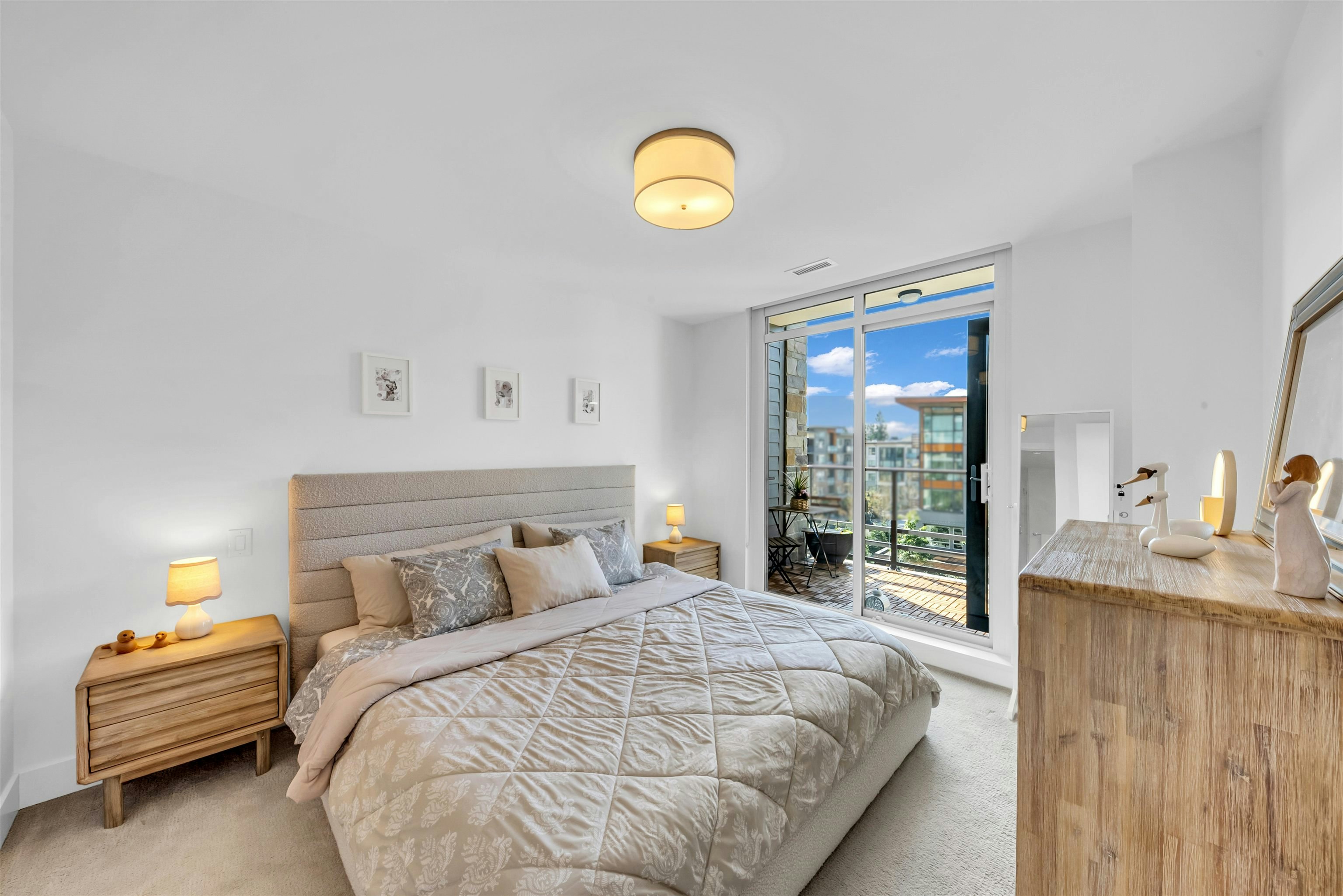 305-2707 Library Lane, North Vancouver, BC, V7J 0C6 - 11