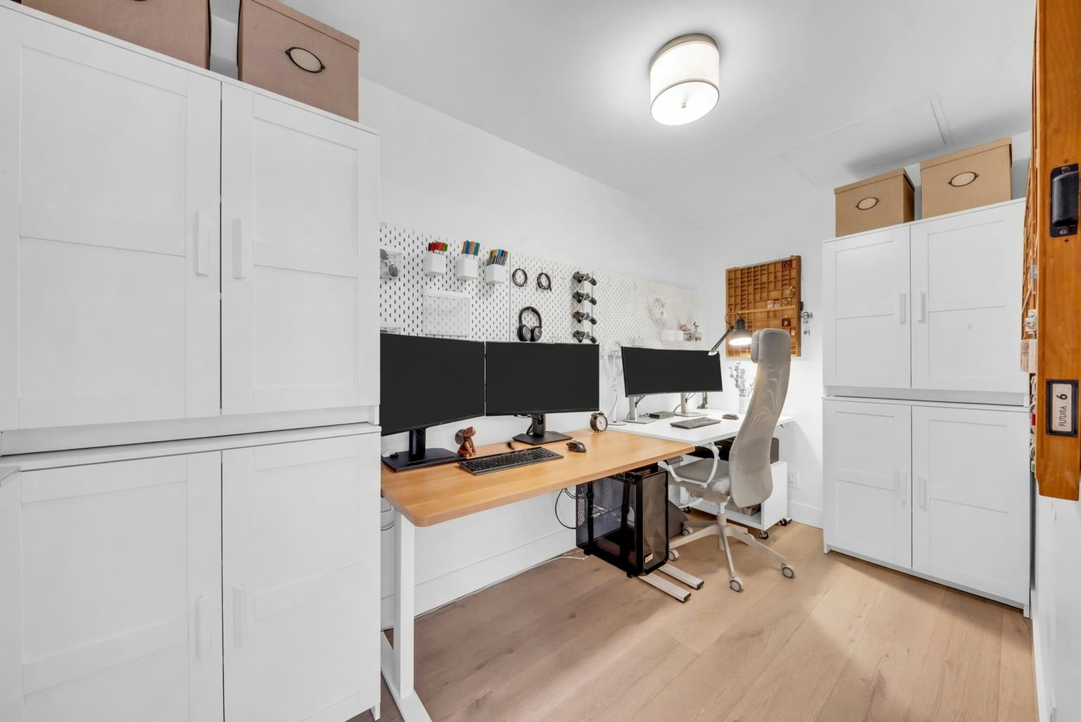 305-2707 Library Lane, North Vancouver, BC, V7J 0C6 - 20