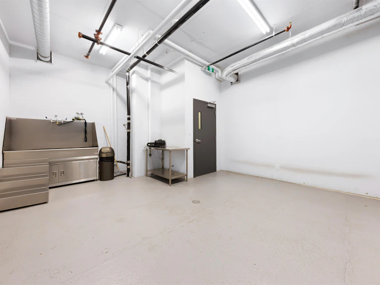 305-2707 Library Lane, North Vancouver, BC, V7J 0C6 - 26