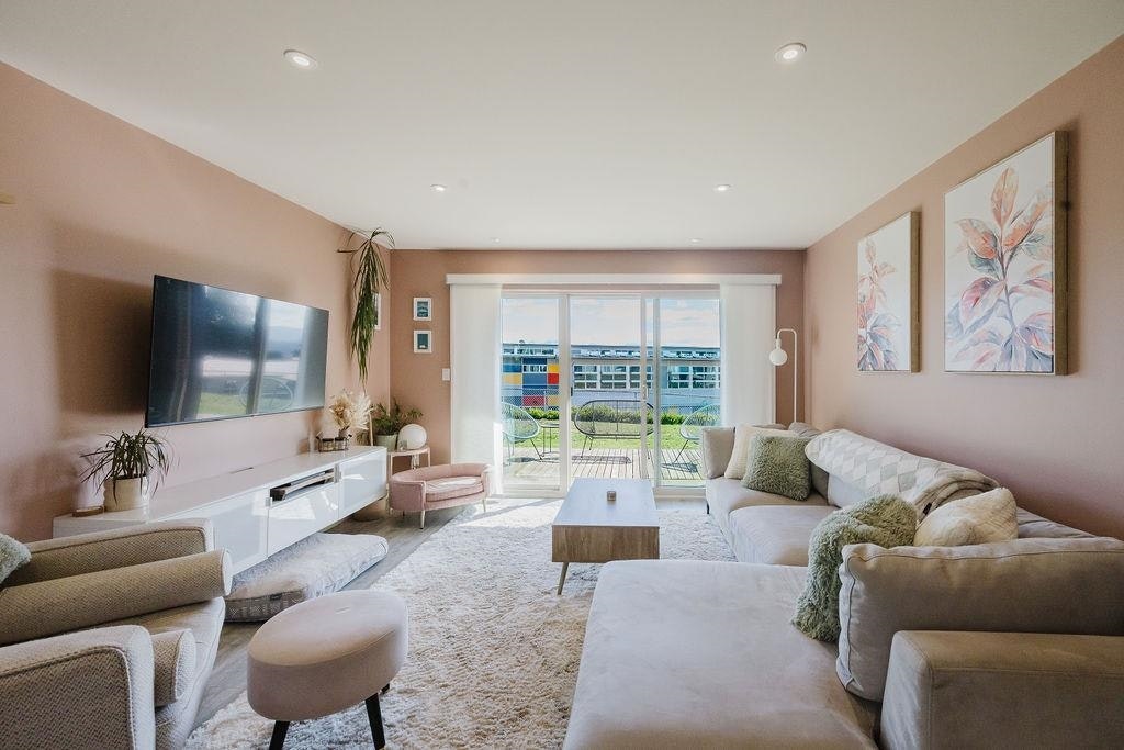 1-622 Farnham Road, Gibsons, BC, V0N 1V8 - 9