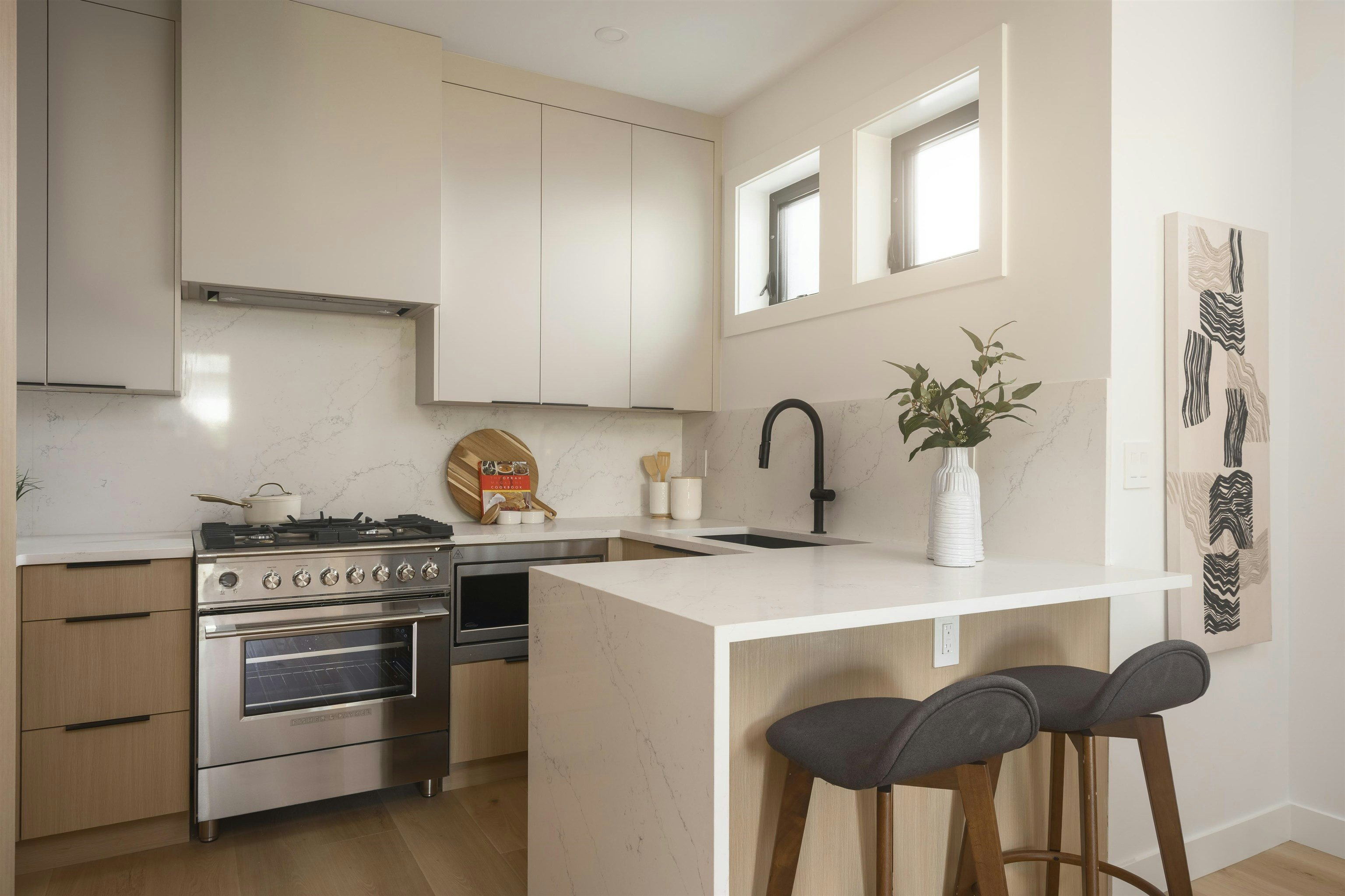 920 E 16th Avenue, Vancouver, BC, V5T 2V9 - 7