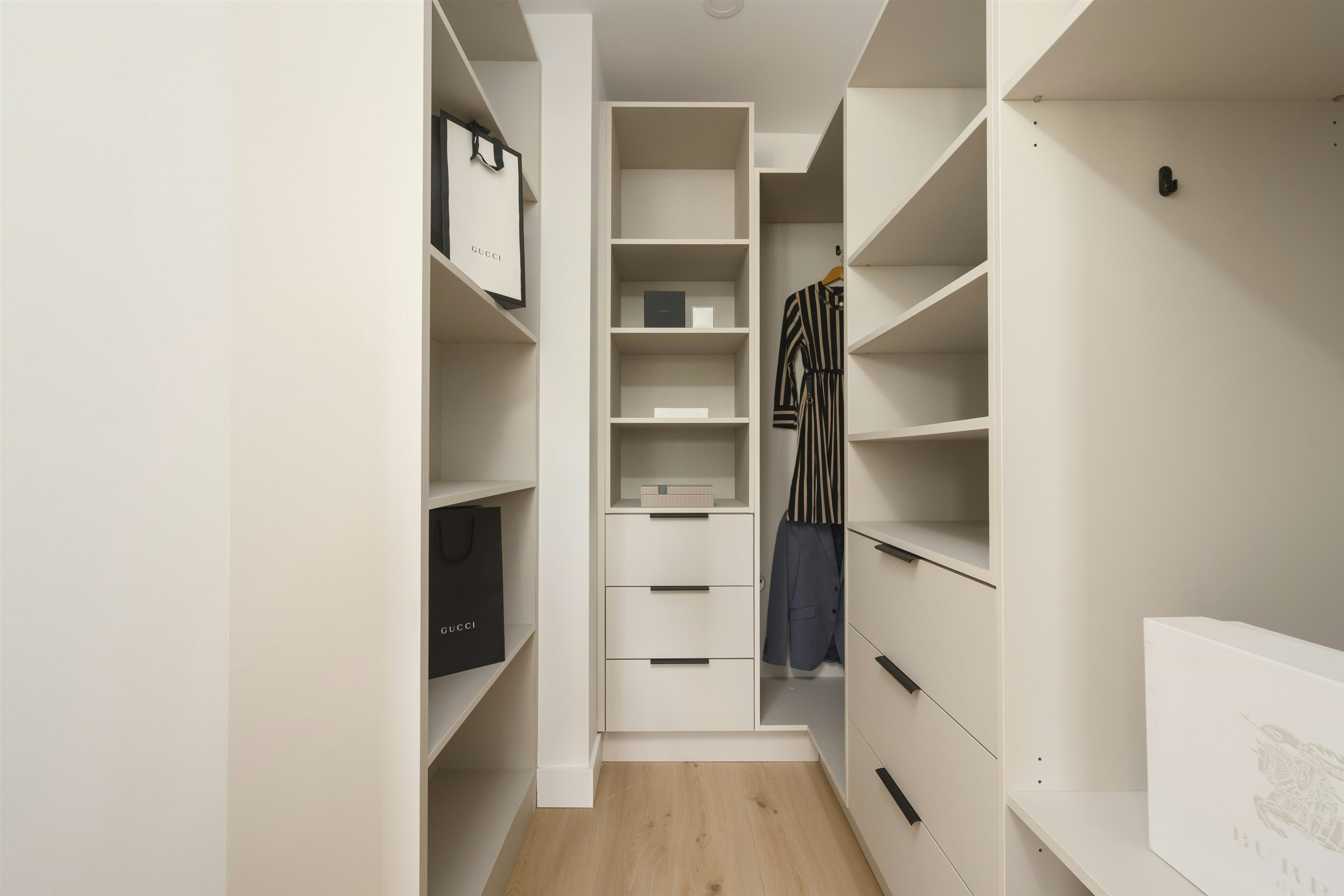 920 E 16th Avenue, Vancouver, BC, V5T 2V9 - 14