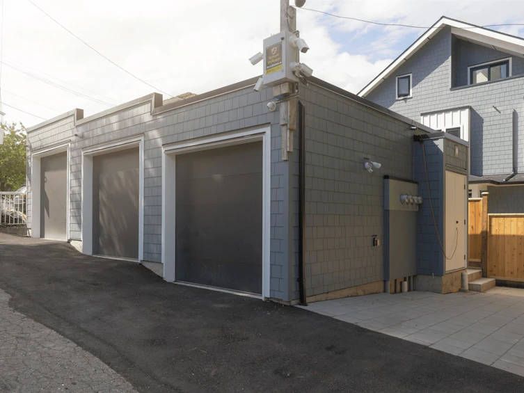 920 E 16th Avenue, Vancouver, BC, V5T 2V9 - 26