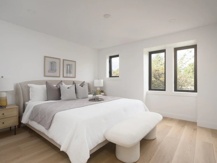 920 E 16th Avenue, Vancouver, BC, V5T 2V9 - 12