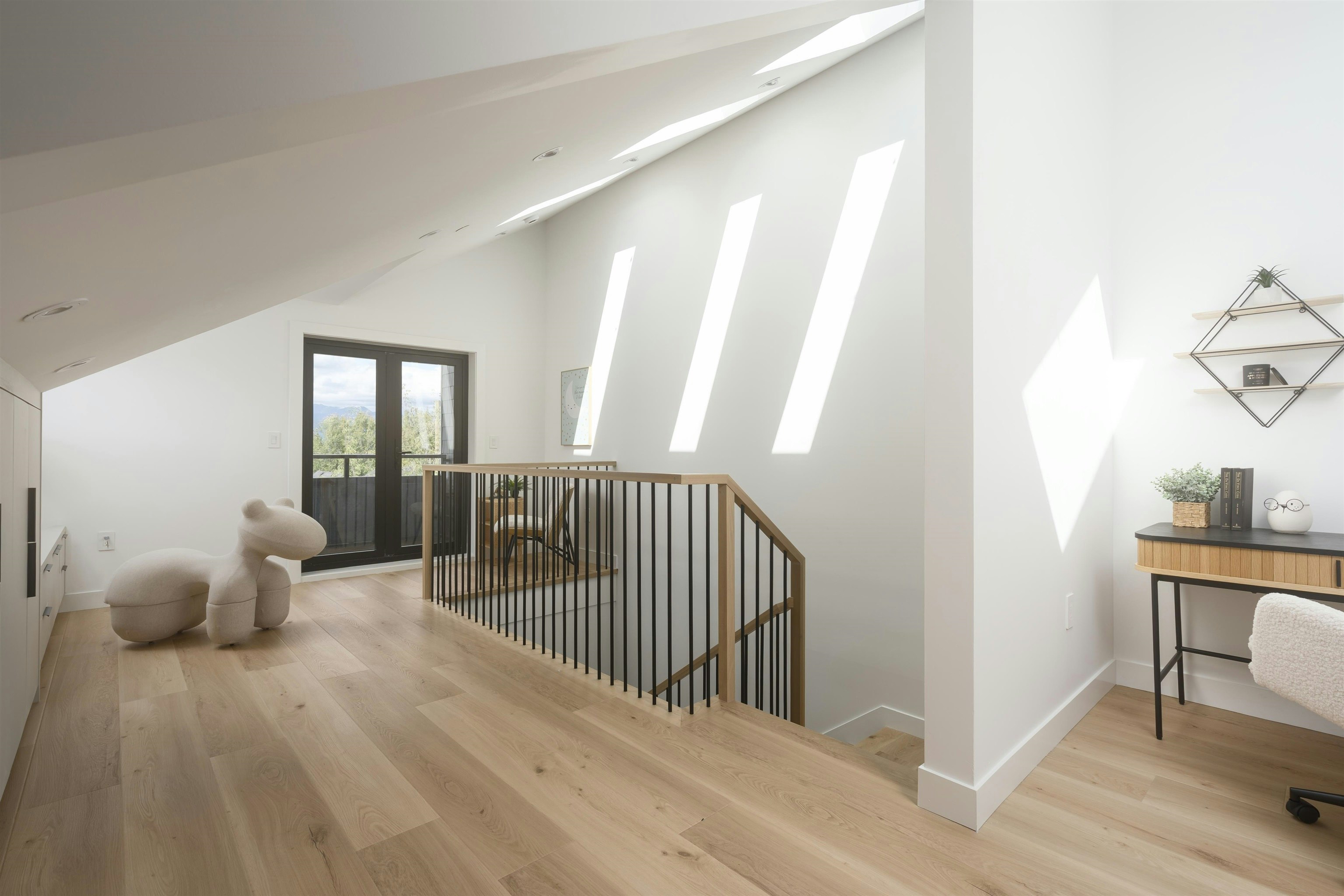 920 E 16th Avenue, Vancouver, BC, V5T 2V9 - 17