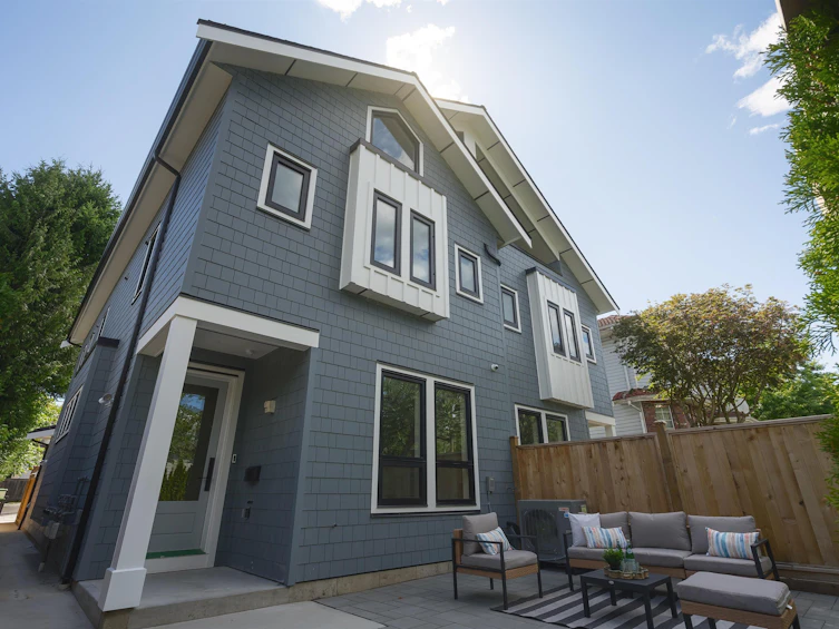 922 E 16th Avenue, Vancouver, BC, V5T 2V9 - 32