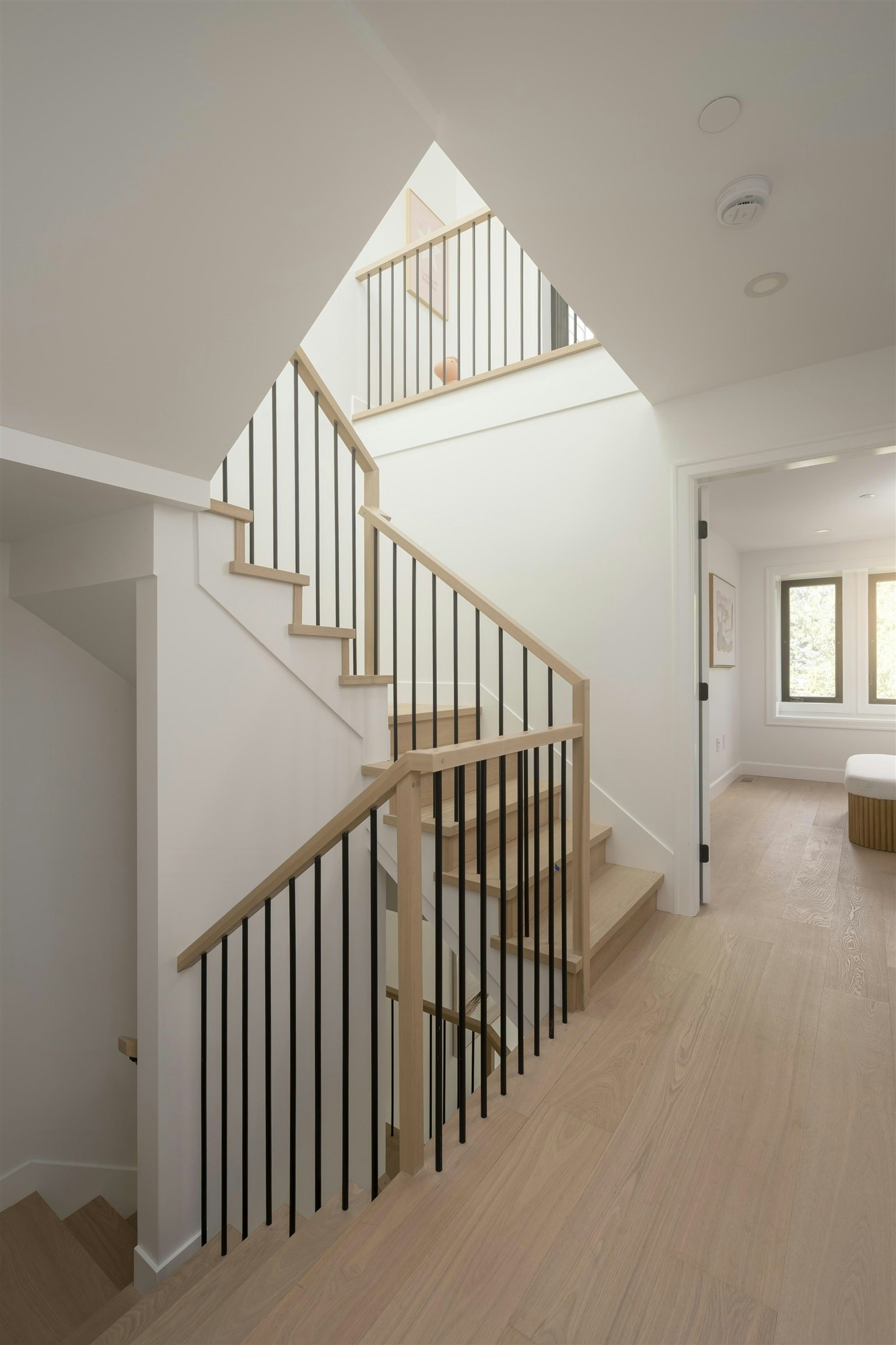 922 E 16th Avenue, Vancouver, BC, V5T 2V9 - 17