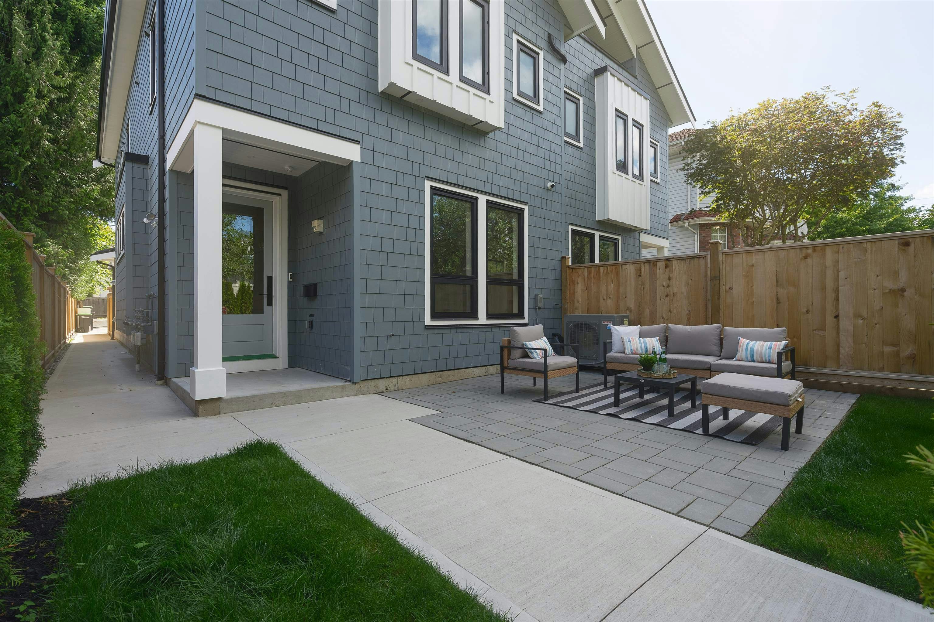 922 E 16th Avenue, Vancouver, BC, V5T 2V9 - 31