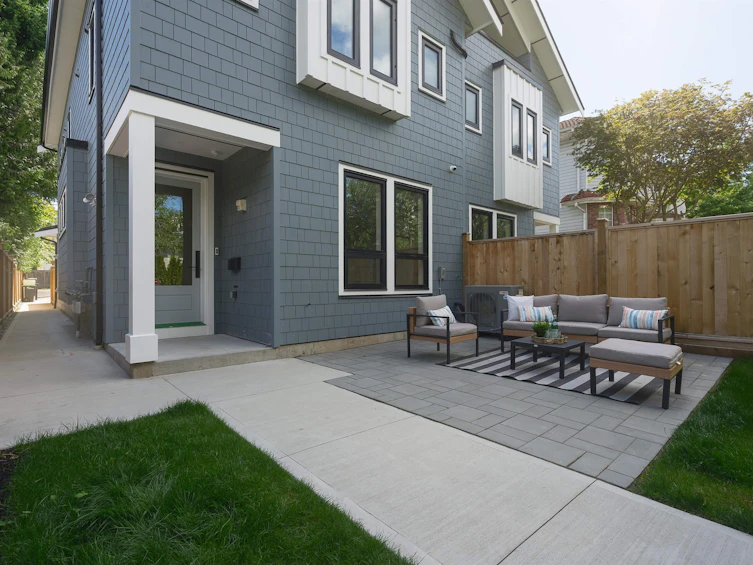 922 E 16th Avenue, Vancouver, BC, V5T 2V9 - 31