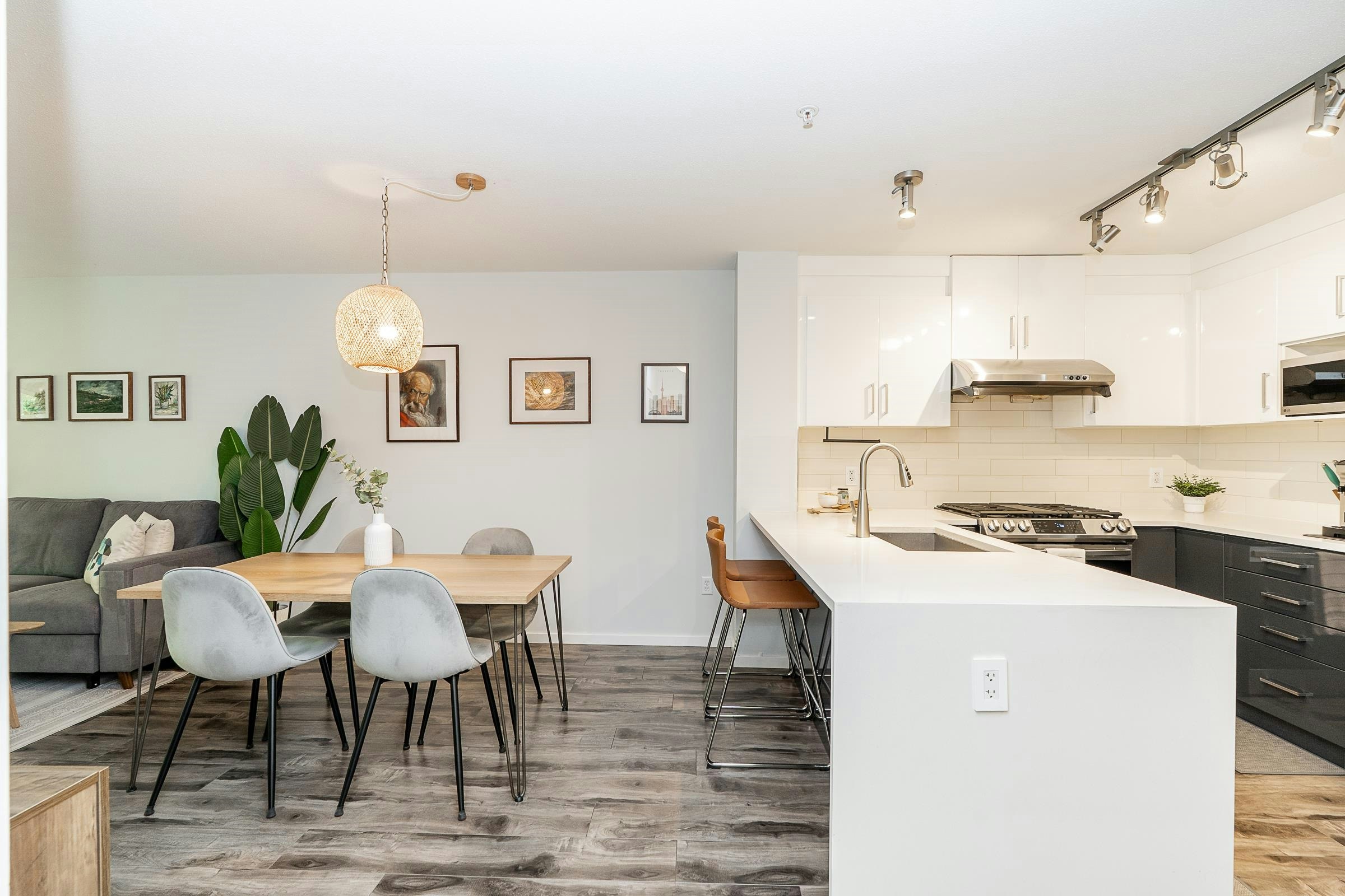 411-3050 Dayanee Springs Boulevard, Coquitlam, BC, V3E 0A2 - 6
