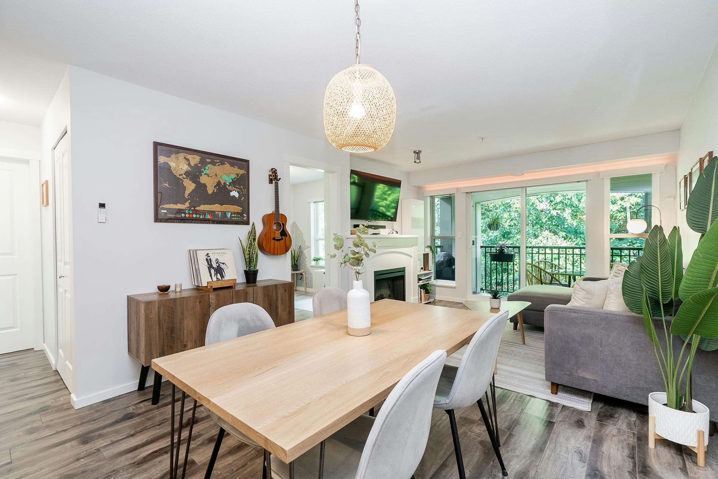 411-3050 Dayanee Springs Boulevard, Coquitlam, BC, V3E 0A2 - 8