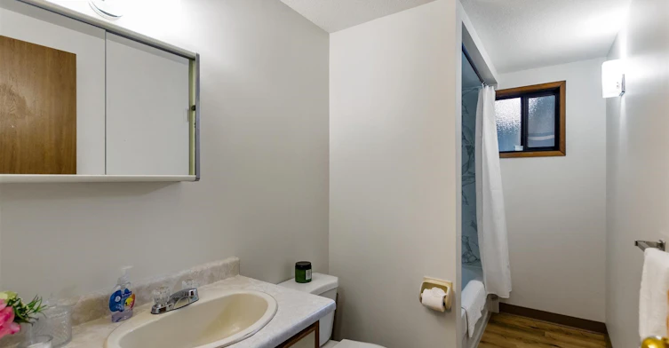 4958 Sidley Street, Burnaby, BC, V5J 1T5 - 6
