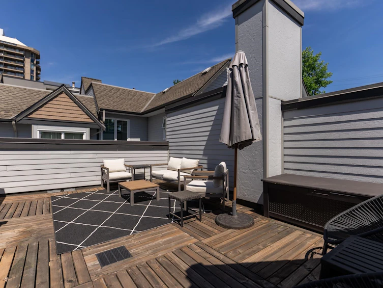 213-3787 Pender Street, Burnaby, BC, V5C 2L2 - 28