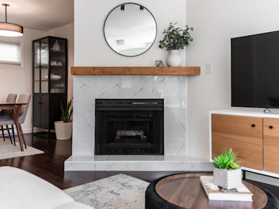 213-3787 Pender Street - 5