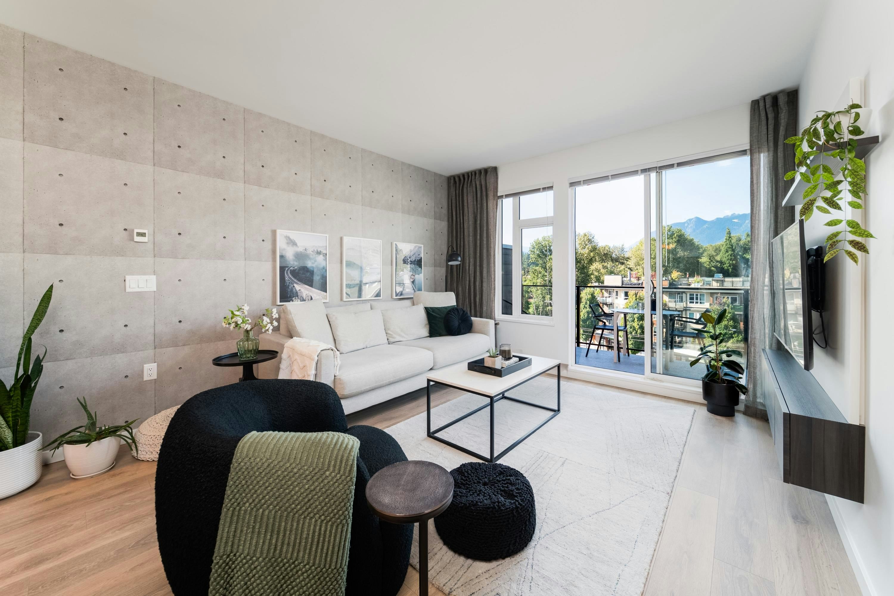 517-725 Marine Drive - 2