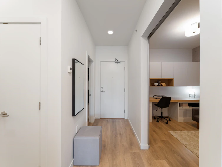 517-725 Marine Drive, North Vancouver, BC, V7M 0G2 - 24