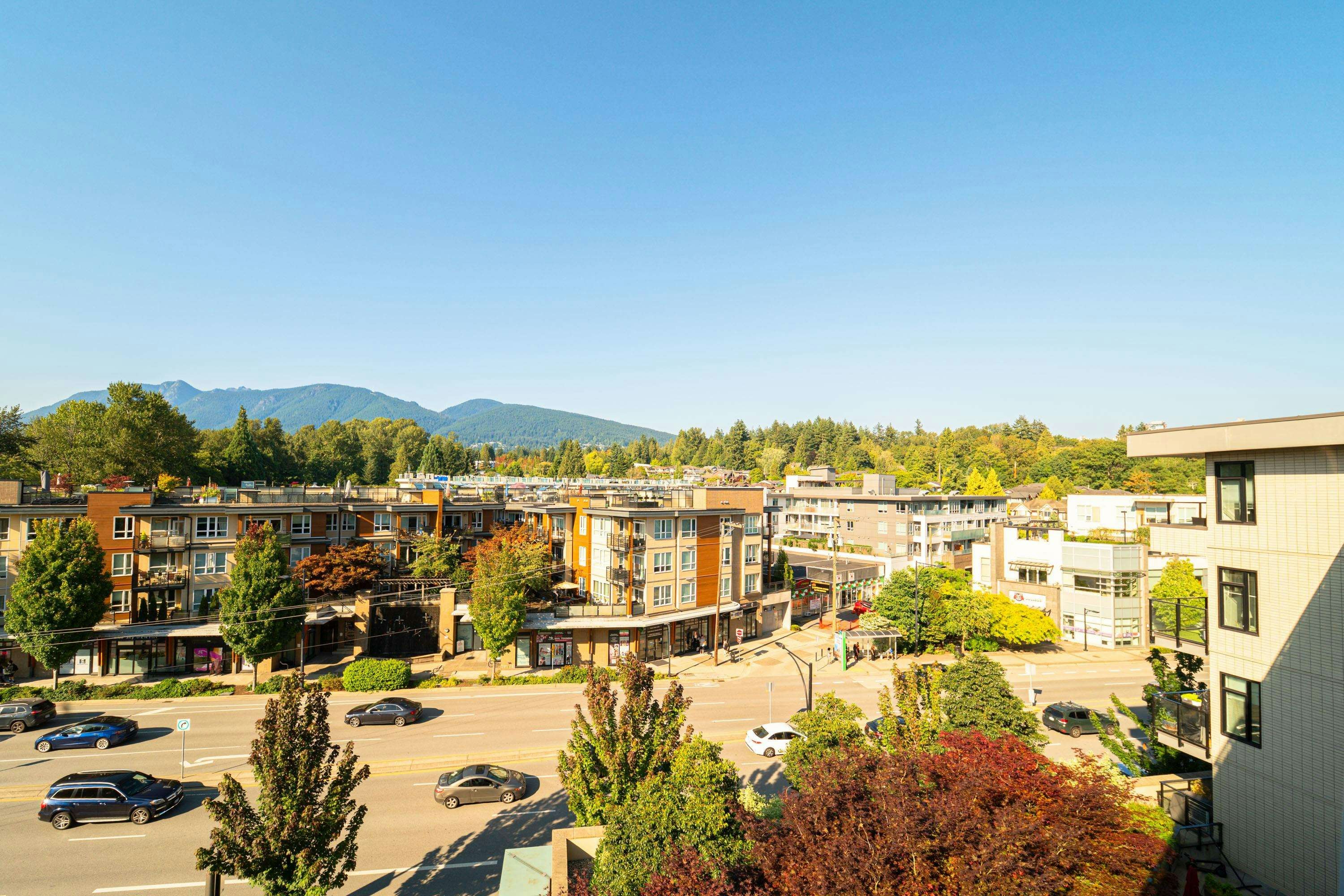 517-725 Marine Drive, North Vancouver, BC, V7M 0G2 - 32