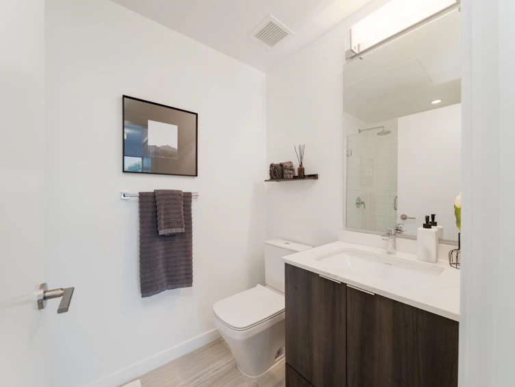 517-725 Marine Drive, North Vancouver, BC, V7M 0G2 - 15