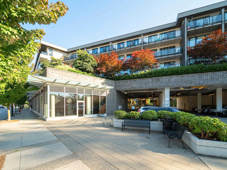 517-725 Marine Drive, North Vancouver, BC, V7M 0G2 - 34
