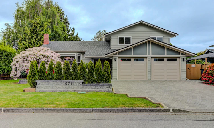 10711 Argentia Drive