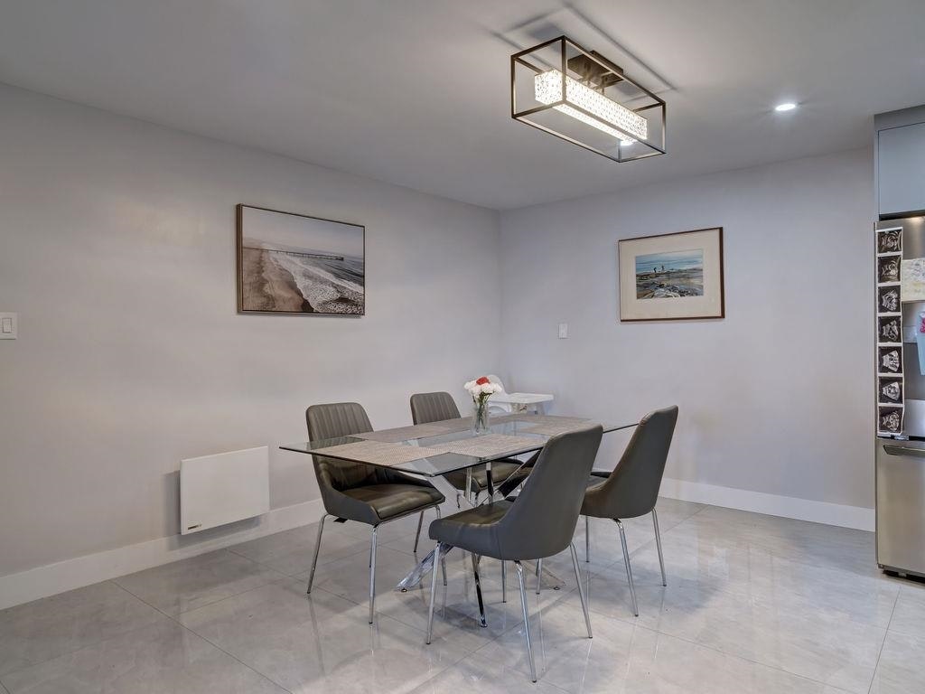 9168 Sunshine Coast Highway, Halfmoon Bay, BC, V7Z 1E9 - 13