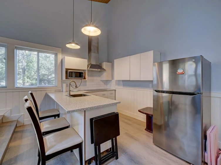 9168 Sunshine Coast Highway, Halfmoon Bay, BC, V7Z 1E9 - 29