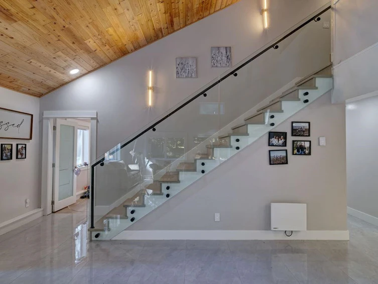 9168 Sunshine Coast Highway, Halfmoon Bay, BC, V7Z 1E9 - 19