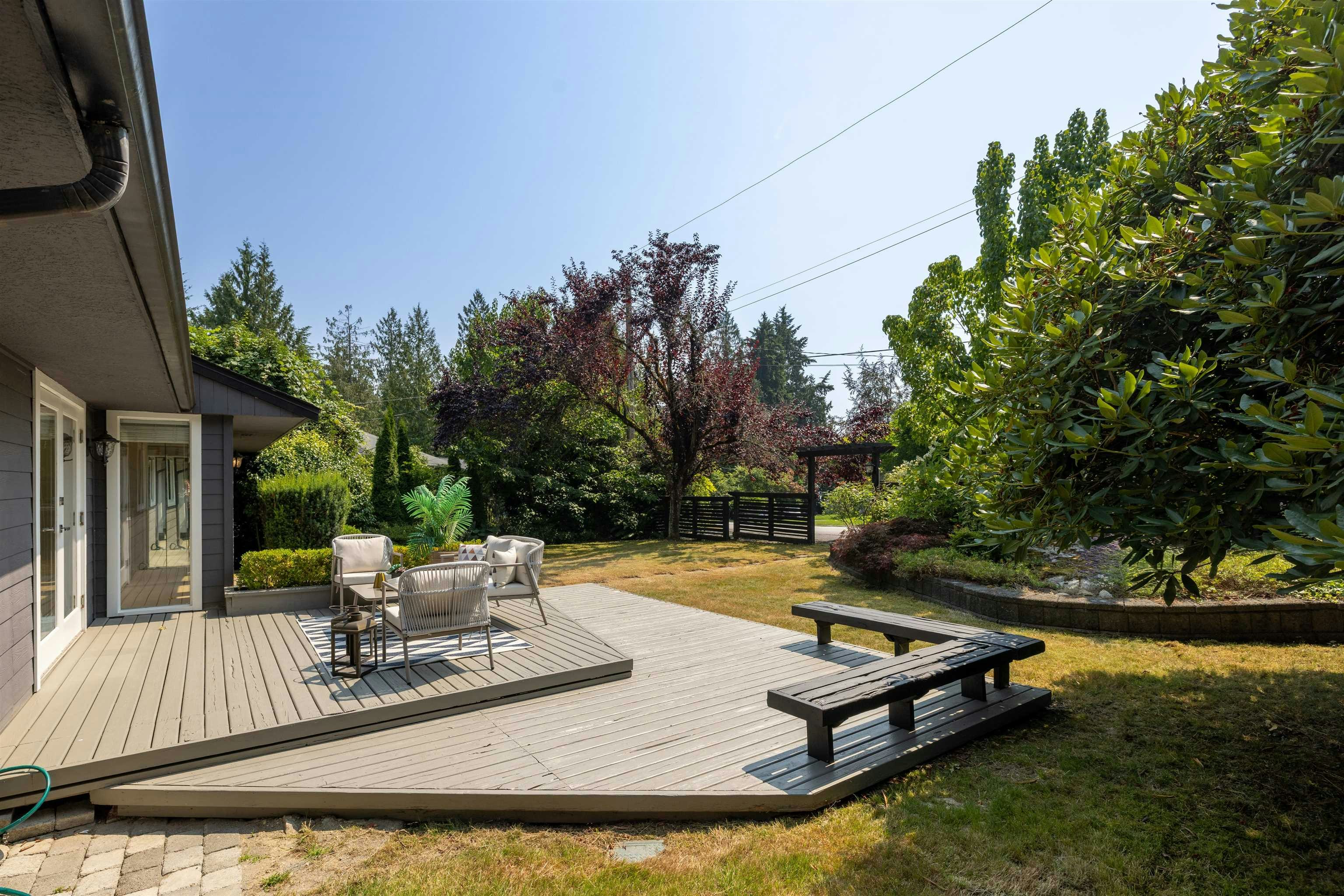 3420 Rockview Place, West Vancouver, BC, V7V 3H3 - 38