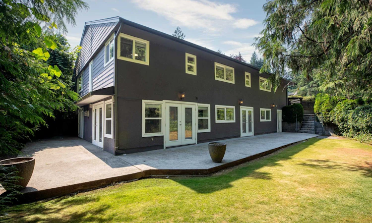 3420 Rockview Place