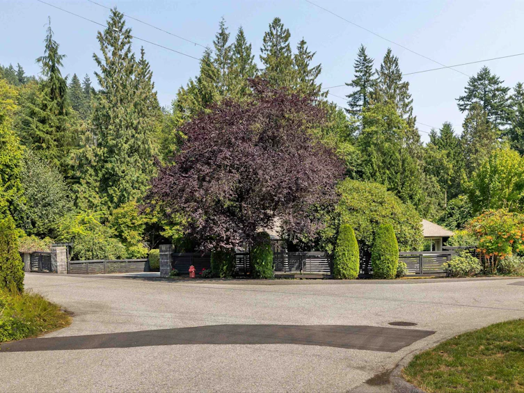 3420 Rockview Place, West Vancouver, BC, V7V 3H3 - 37