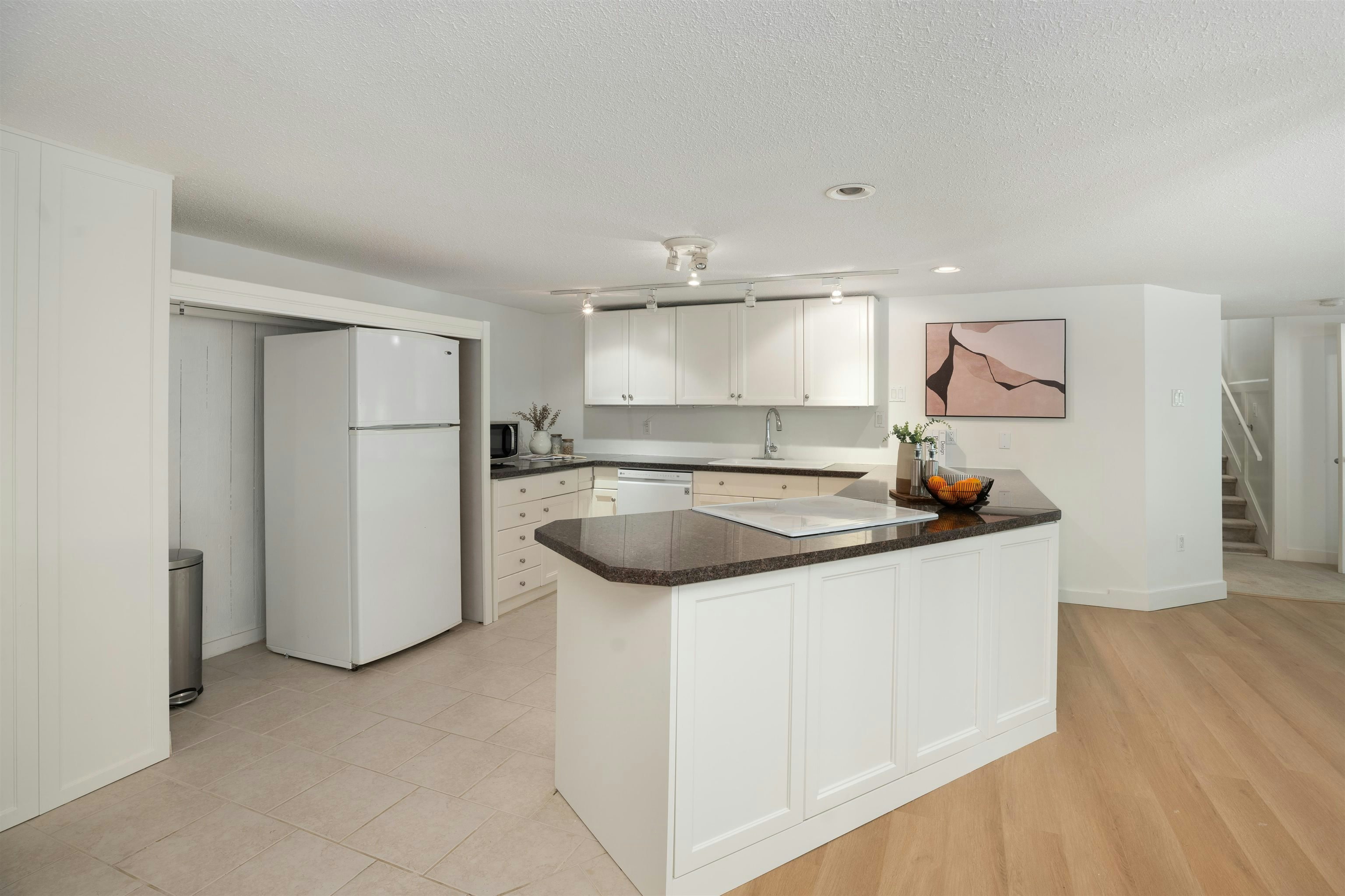 3420 Rockview Place, West Vancouver, BC, V7V 3H3 - 23