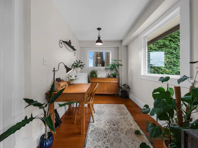 511 176 Street - 5