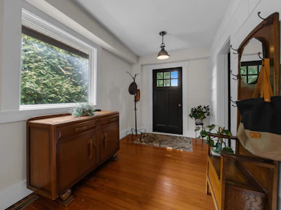 511 176 Street - 3