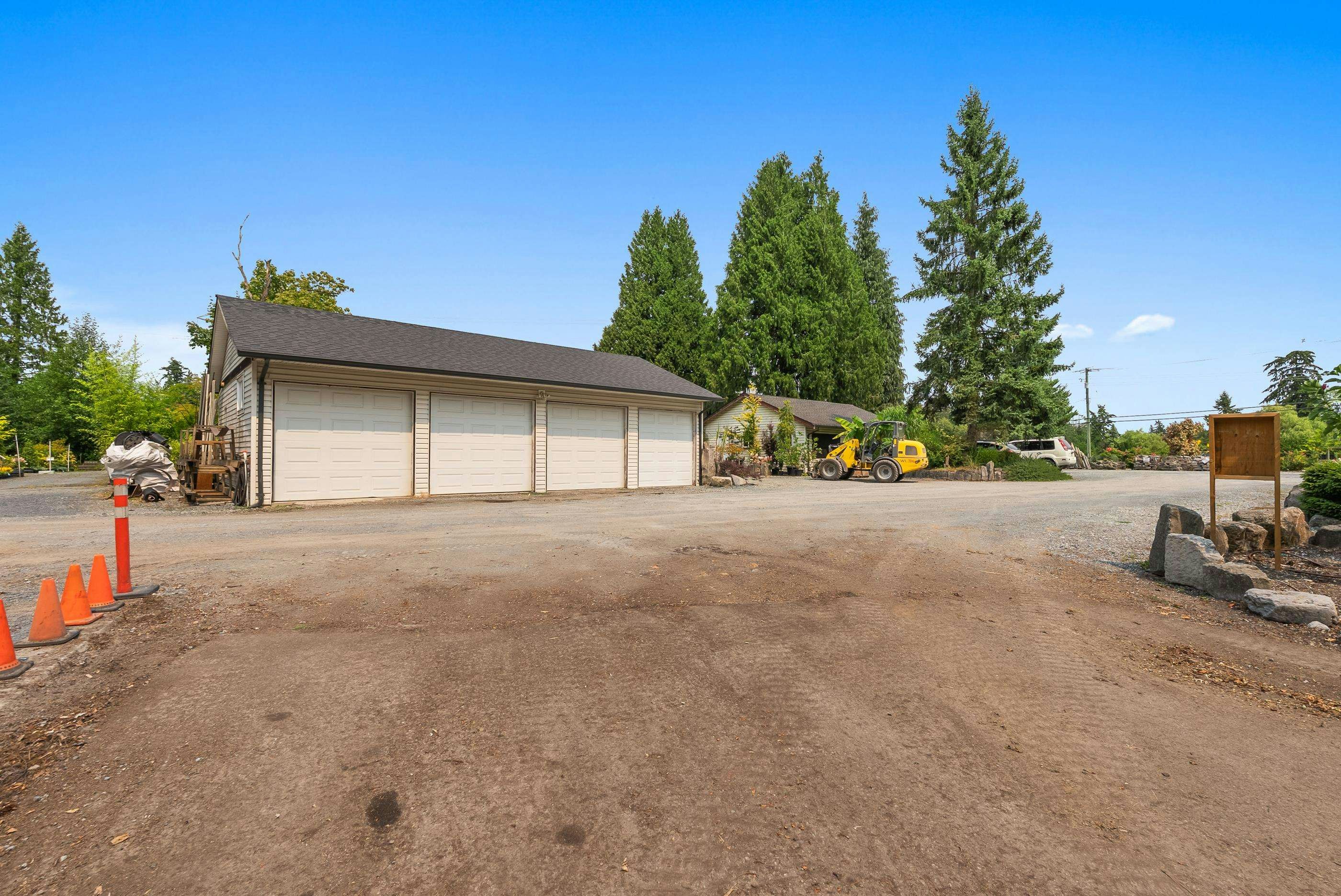 511 176 Street, Surrey, BC, V3Z 9S6 - 32
