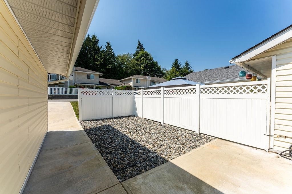 24-1190 Falcon Drive, Coquitlam, BC, V3E 2L2 - 35