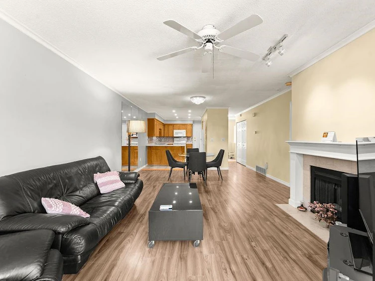 24-1190 Falcon Drive, Coquitlam, BC, V3E 2L2 - 3