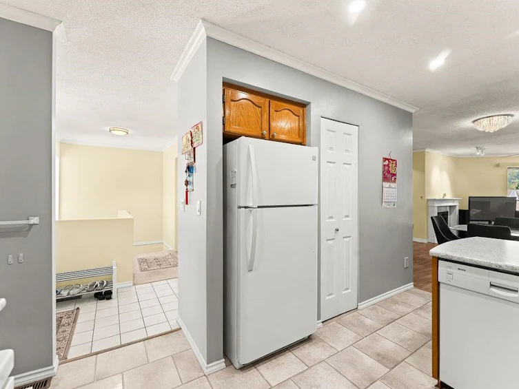 24-1190 Falcon Drive, Coquitlam, BC, V3E 2L2 - 22