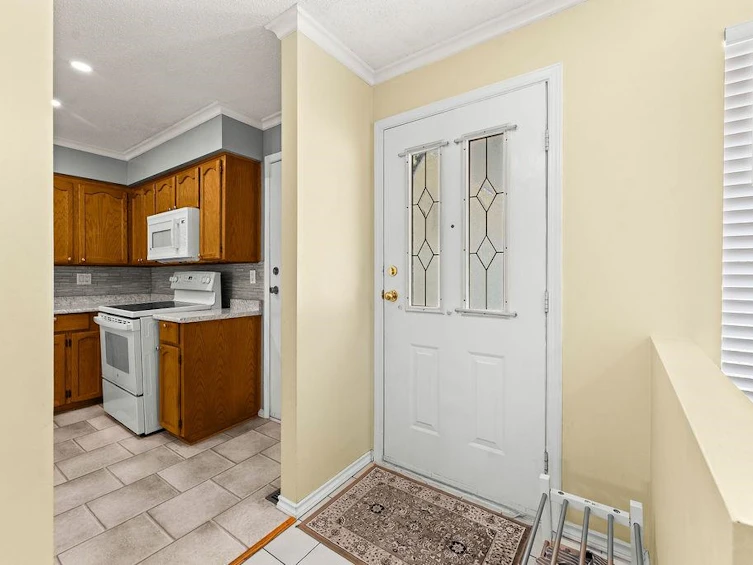 24-1190 Falcon Drive, Coquitlam, BC, V3E 2L2 - 25